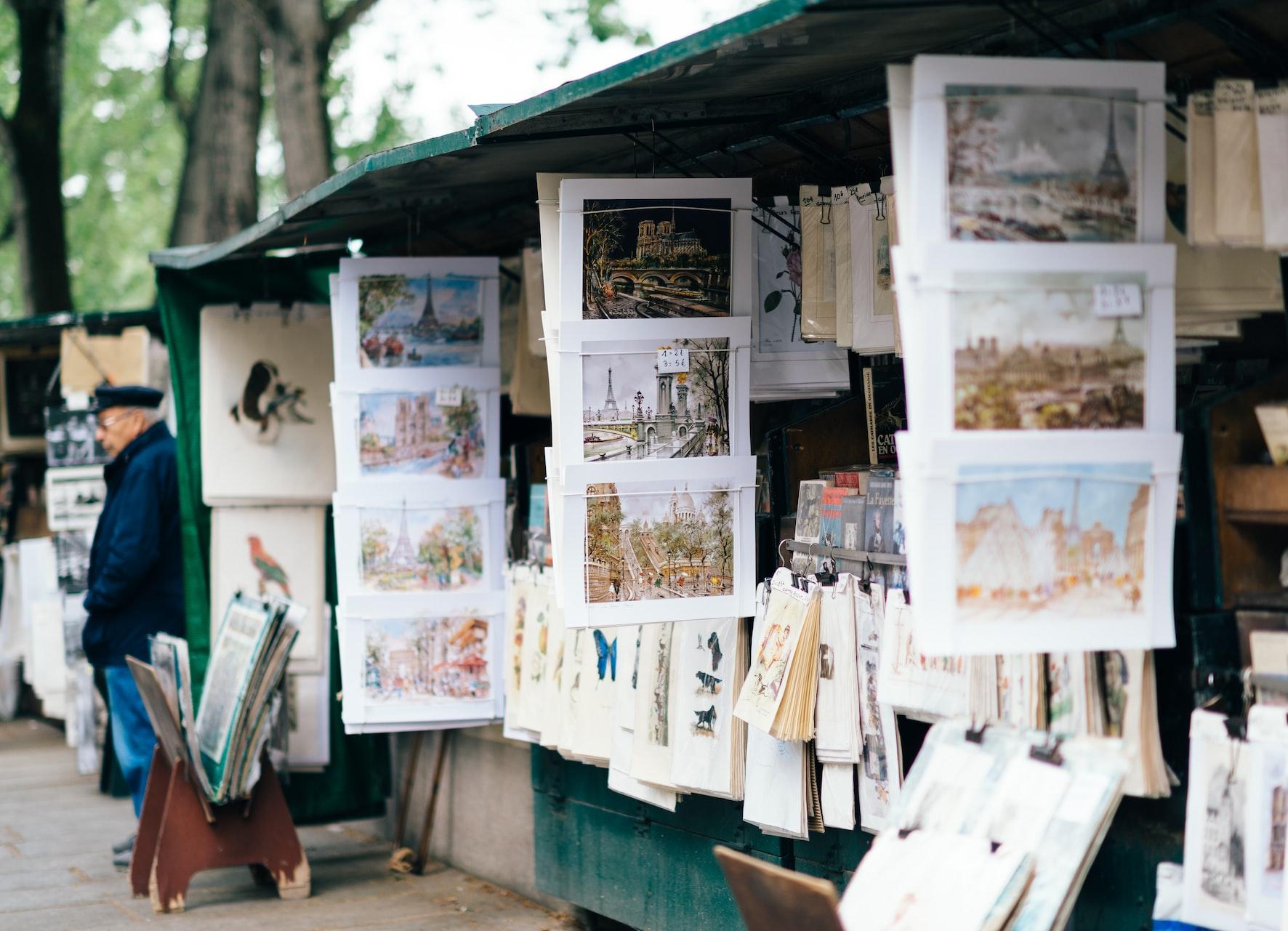 white photo frames